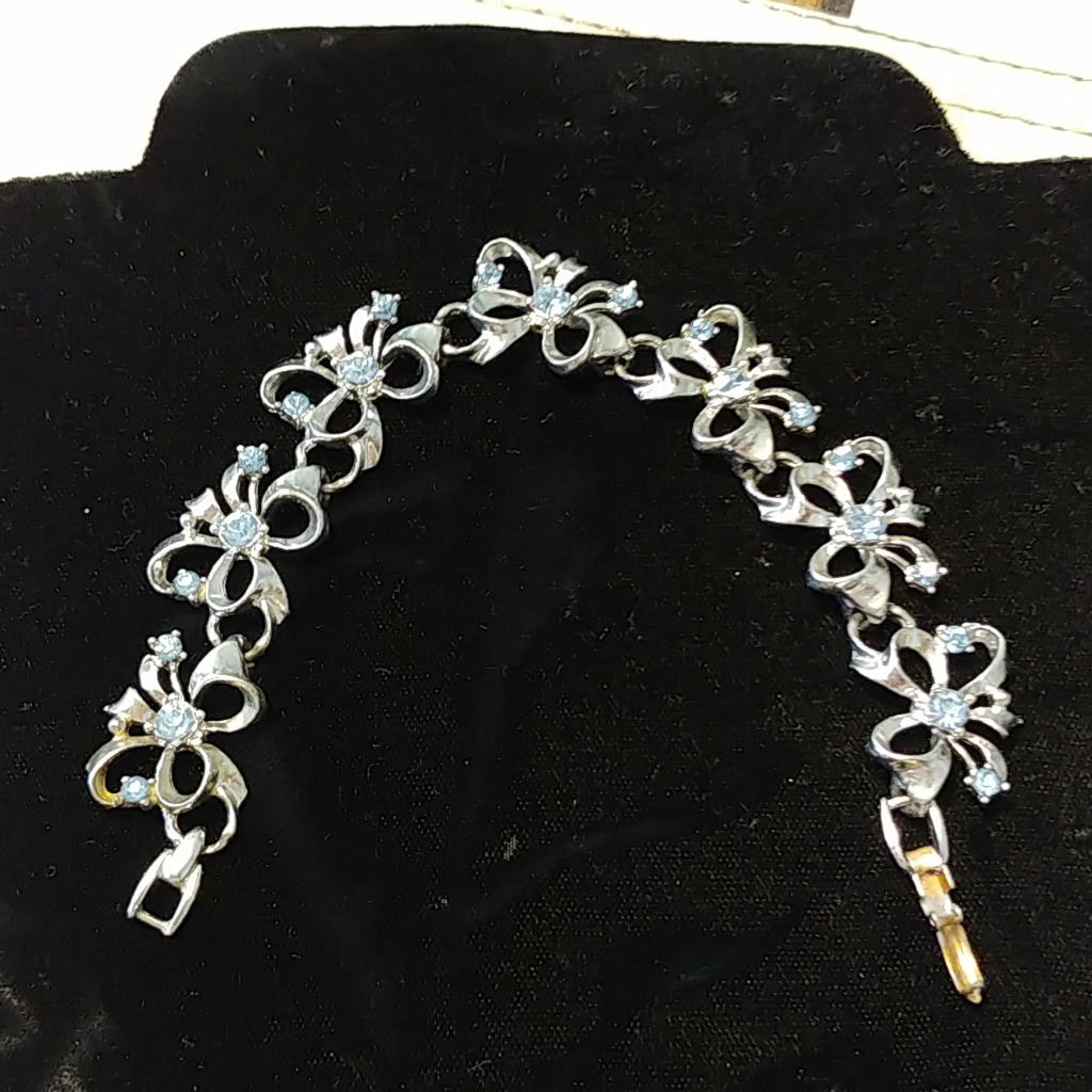 Vintage Costume Bracelet
